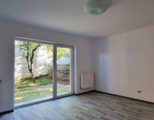 Apartament cu gradina si parcare, Frunzisului