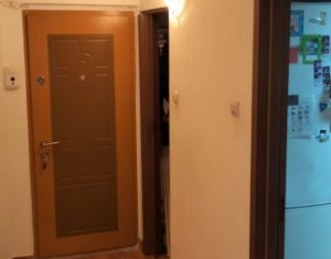 Apartament de 2 camere decomandat situat in Marasti