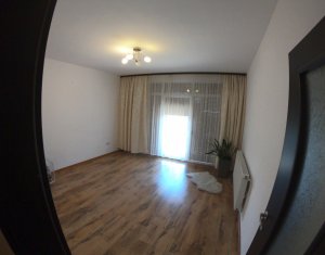 Apartament deosebit cu 2 camere, la cheie, în zona de case din Florești.
