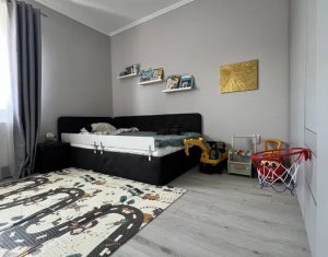 Apartament 3 camere, 68 mp, Floresti, Terra