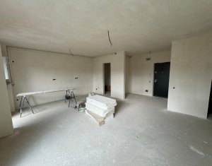 Appartement 3 chambres à vendre dans Floresti