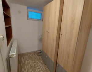 Apartament o camera de vanzare in Centru, strada Horea, Cluj Napoca