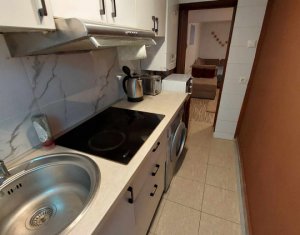 Apartament o camera de vanzare in Centru, strada Horea, Cluj Napoca