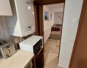 Apartament o camera de vanzare in Centru, strada Horea, Cluj Napoca