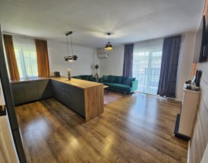 Vanzare Apartament 72mp utili plus 2 balcoane mari si 2 locuri parcare