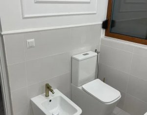 Appartement 2 chambres à vendre dans Cluj-napoca, zone Intre Lacuri