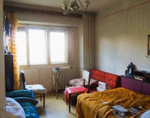 Apartment 3 rooms for sale in Cluj-napoca, zone Manastur