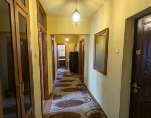 Appartement 3 chambres à vendre dans Cluj-napoca, zone Marasti