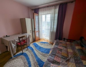 Apartament cu 3 camere, decomandat, 68 mp, zona buna din Marasti