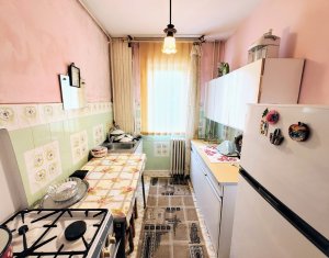 Apartment 3 rooms for sale in Cluj-napoca, zone Manastur