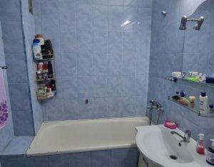 Appartement 3 chambres à vendre dans Cluj-napoca, zone Manastur