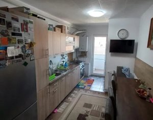 Appartement 3 chambres à vendre dans Floresti