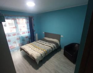 Apartament 3 camere, 68 mp, 2 balcoane, parcare, Floresti 