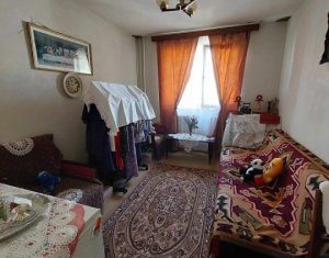 Appartement 3 chambres à vendre dans Cluj-napoca, zone Manastur