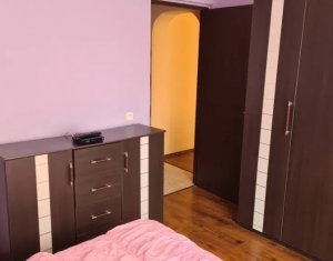 Apartament  2 camere , decomandat, situat in Floresti, zona Florilor