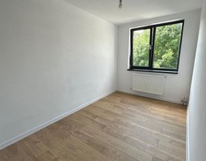 Apartament cu 3 camere in Plopilor zona superba, lângă parcuri