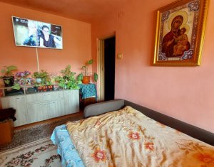 Apartament o camera de vanzare, etaj 1, Marasti, Cluj Napoca