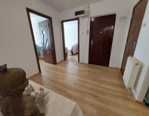 Apartament 4 camere de vanzare, etaj 1, in Manastur, Cluj Napoca