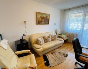 Apartament 3 camere , priveliste spre padure, Floresti