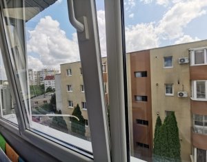 Appartement 4 chambres à vendre dans Cluj-napoca, zone Manastur