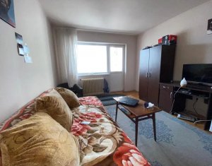 Apartament decomandat cu 2 camere, in cartierul Manastur, zona Flora