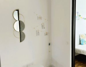 Appartement 4 chambres à vendre dans Cluj-napoca, zone Zorilor