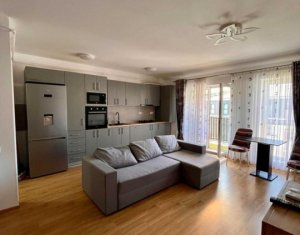 Sale apartment 2 rooms in Floresti