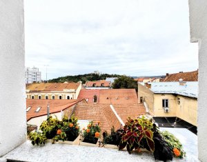 Apartament de lux la mansarda in Centrul Vechi/Piata Unirii