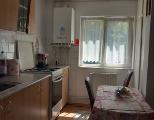 Appartement 3 chambres à vendre dans Cluj-napoca, zone Marasti