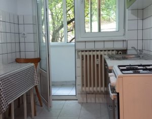 Sale apartment 2 rooms in Cluj-napoca, zone Centru