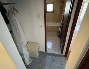 Apartament cu 3 camere decomandat in Zorilor