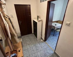 Apartament cu 3 camere decomandat in Zorilor