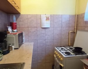 Apartament 2 camere etaj 1 Politia Rutiera Piata Hermes