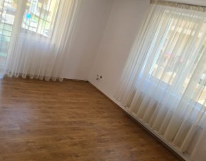 Apartment 1 rooms for sale in Floresti