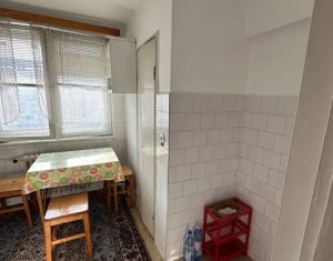 Vand Apartament 2 Camere Gheorgheni str.Unirii