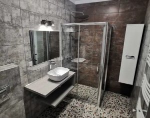 Apartament cu 2 camere, gradina 85mp si parcare subterana, zona VIVO