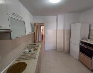 Apartment 4 rooms for sale in Cluj-napoca, zone Manastur