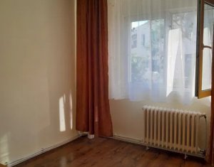 Apartament cu 3 camere in Manastur etaj intermediar