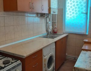 Apartament cu 3 camere in Manastur etaj intermediar