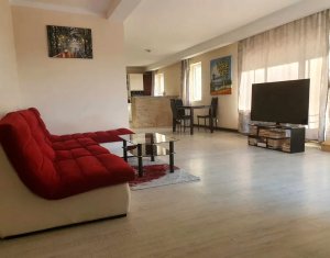 Sale apartment 3 rooms in Floresti