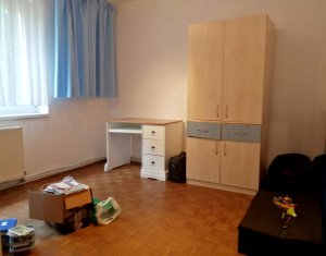 Apartament renovabil 3 camere, in cartierul Gruia