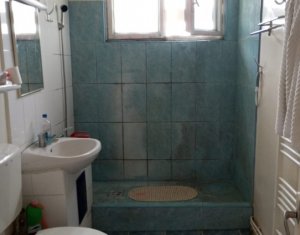 Appartement 4 chambres à vendre dans Cluj-napoca, zone Manastur