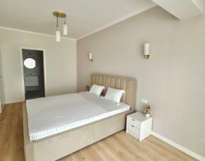 Apartament cu trei camere, ultrafinisat, 80 mp, zona Avram Iancu