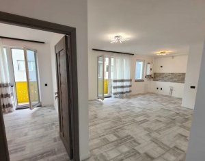 Vanzare apartament 2 camere in Floresti