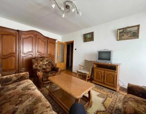 Sale apartment 3 rooms in Cluj-napoca, zone Manastur