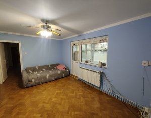 Sale apartment 3 rooms in Cluj-napoca, zone Manastur