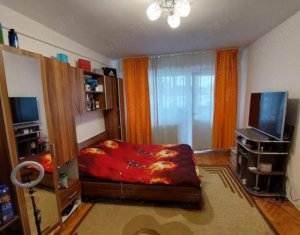 Sale apartment 2 rooms in Cluj-napoca, zone Manastur