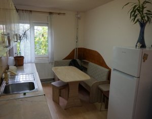 Apartment 3 rooms for sale in Cluj-napoca, zone Intre Lacuri