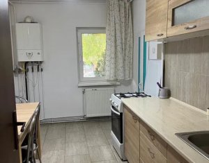 Sale apartment 3 rooms in Cluj-napoca, zone Zorilor