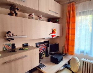 Appartement 4 chambres à vendre dans Cluj-napoca, zone Grigorescu